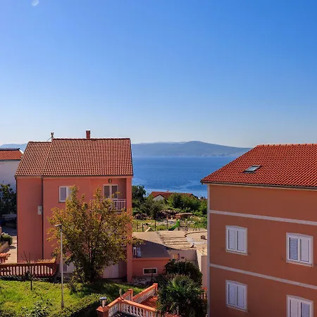 Idyllisches Studio-apartment Mit Grandiosen Meerblick, Privatparkplatz, Wifi * Crikvenica
